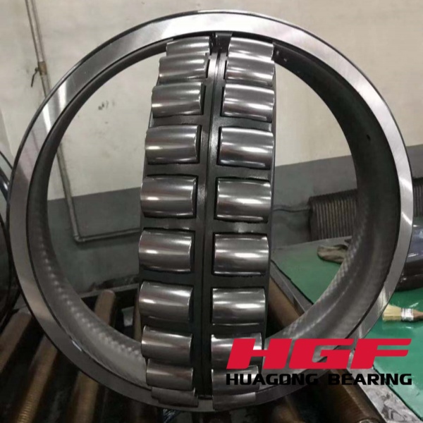 Spherical roller bearing 23080 CCW33C3