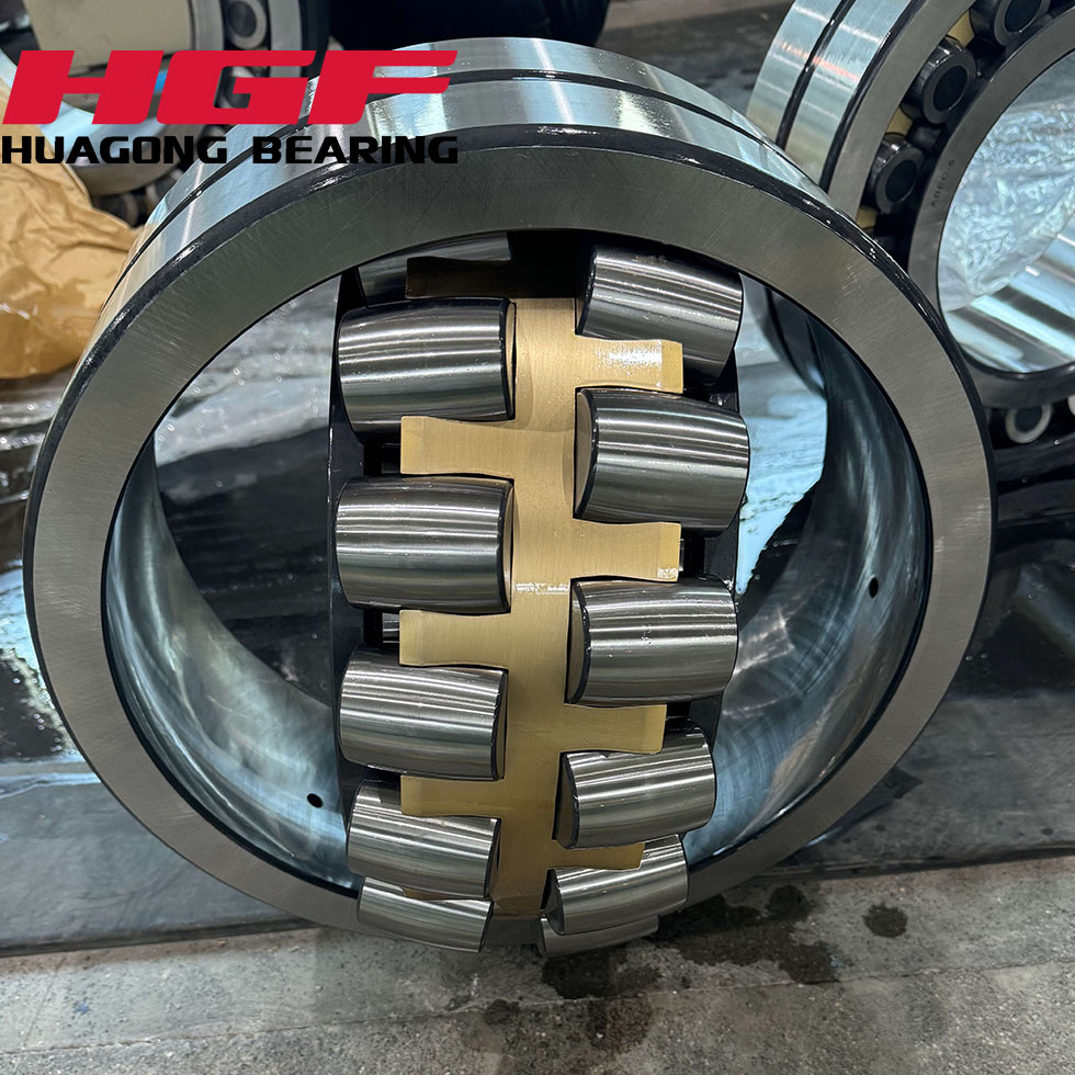 محمل كروي أسطواني